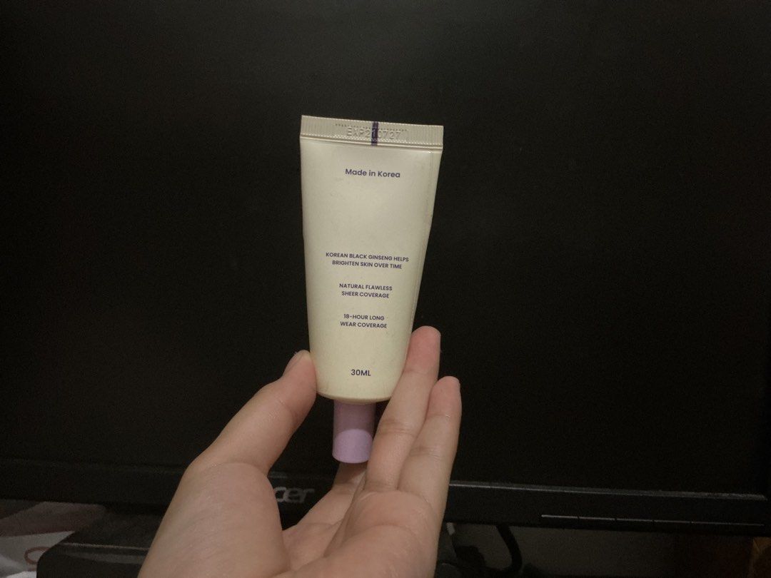 SOLA Foundation Primer SPF 50+ PA+++ (Category: Makeup) located in Antipolo. Submitted by jsammm (Listing ID 1424775407, Image 2). Description: Used once only Too light for me No box already.