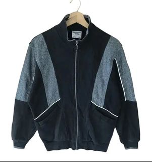 (Category: ) located in . Submitted by hithriftstore (Listing ID 1424847134, Image 1). Description: .