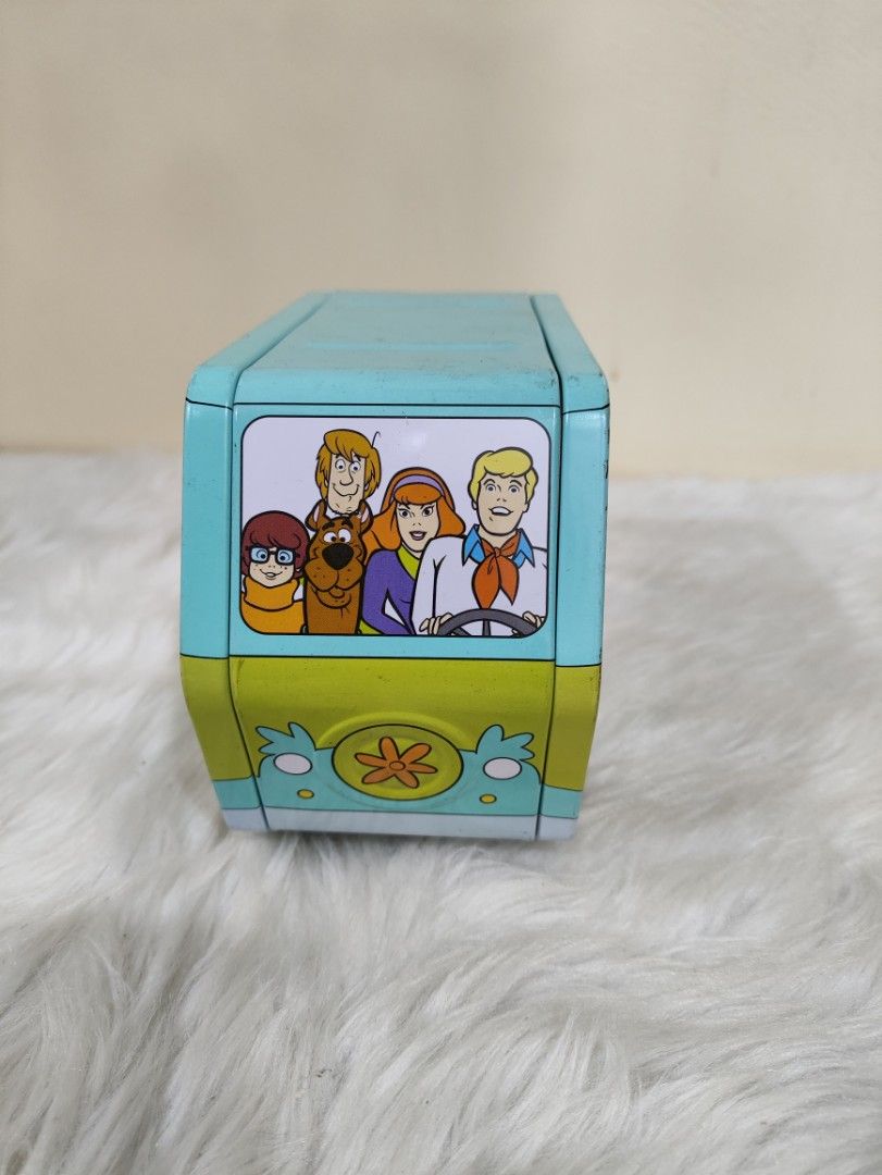 Vintage Scooby Doo Mystery Machine tin (Category: Vintage Collectibles) located in Cavite. Submitted by tinetaclesss (Listing ID 1424847699, Image 3). Description: .