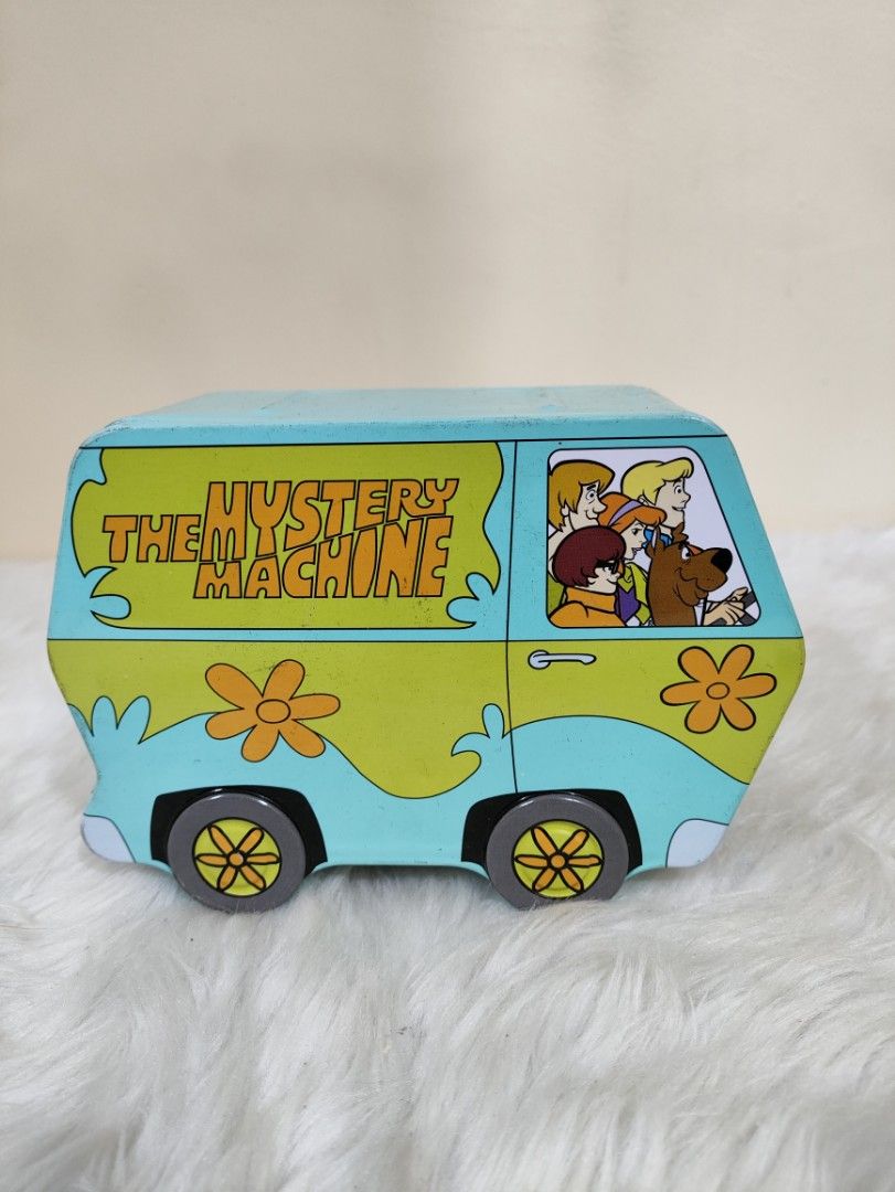 Vintage Scooby Doo Mystery Machine tin (Category: Vintage Collectibles) located in Cavite. Submitted by tinetaclesss (Listing ID 1424847699, Image 1). Description: .
