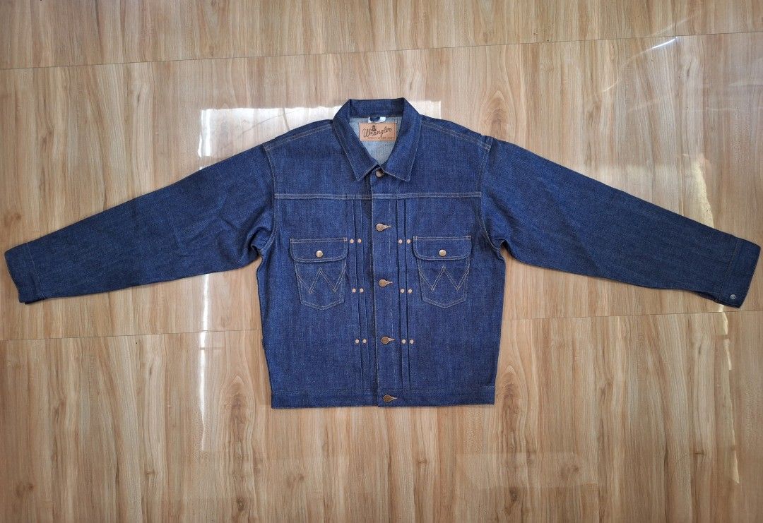 Wrangler 111MJ bluebell Selvedge Jacket (Category: Coats, Jackets and Outerwear) located in Aloran. Submitted by vtgmdn (Listing ID 1424766227, Image 3). Description: Wrangler 111MJ denim jacket, inspired by the iconic 1950s Blue Bell era. Made with rugged selvedge denim and featuring the signature “Silent W” stitched chest pockets, front pleats, and side adjuster buckles, this jacket captures the authentic western workwear heritage of Wrangler. 
