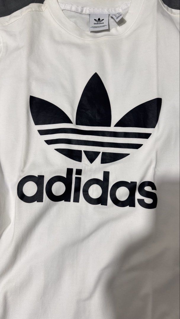 Adidas Trefoil T-shirt (Category: Shirts) located in Angeles City. Submitted by msabbycp (Listing ID 1424923876, Image 3). Description: Womens Adidas Trefoil Shirt Authentic 💯 No Issue.