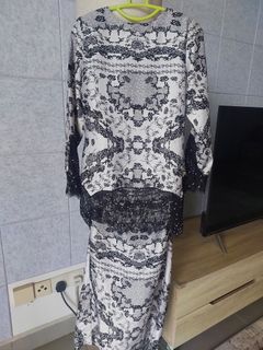 (Category: ) located in . Submitted by azamedusaH (Listing ID 1424901606, Image 1). Description: .