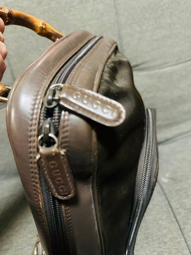Authentic Gucci Bamboo Handle Backpack (Category: Luxury Bags & Wallets) located in Marikina City. Submitted by aussiemaan (Listing ID 1425048928, Image 2). Description: Guaranteed Original 💯💯 Vintage Gucci Sign of use as seen on the picture See photos for your reference.