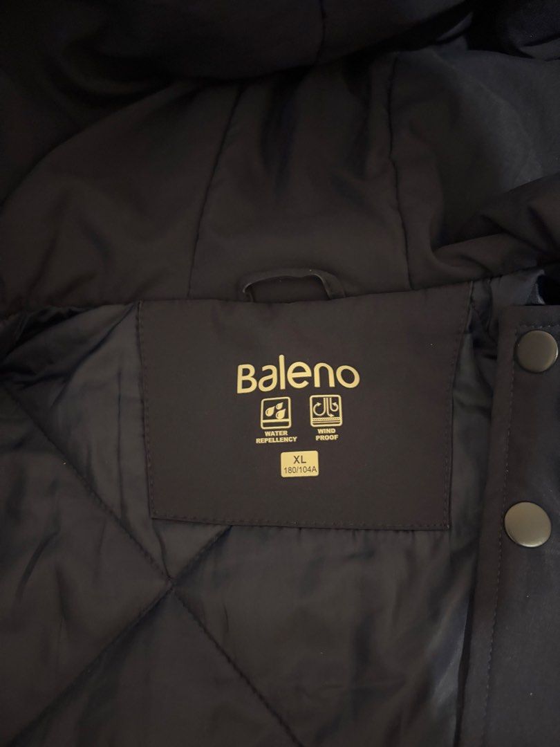 Baleno semi-puff jacket (Category: Coats, Jackets and Outerwear) located in Makati City. Submitted by thomasgo10 (Listing ID 1425013408, Image 2). Description: Baleno Waterproof semi-puff jacket 24x35 Php 800.