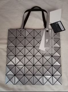 （分類：）位於 。 由 emcee7 提交（商品編號 1424896436，圖片 1）。簡介： 。