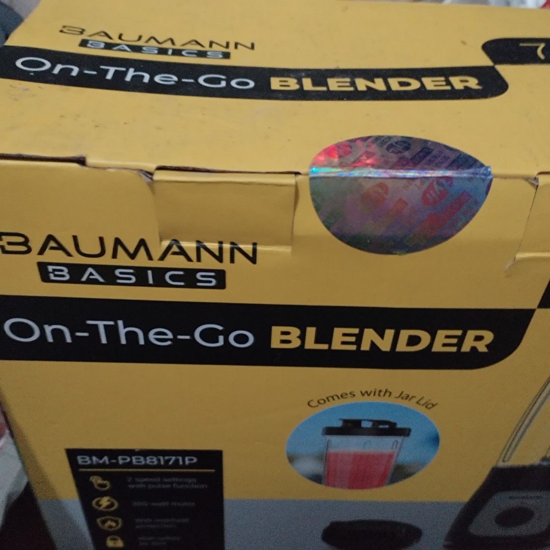 Baumann Basics On-The-Go Blender 750 ml capacity (Sealed) (Category: Juicers, Blenders & Grinders) located in Cainta. Submitted by harlemwerld (Listing ID 1424968911, Image 1). Description: Brand new (Sealed) BM-PB8171P.