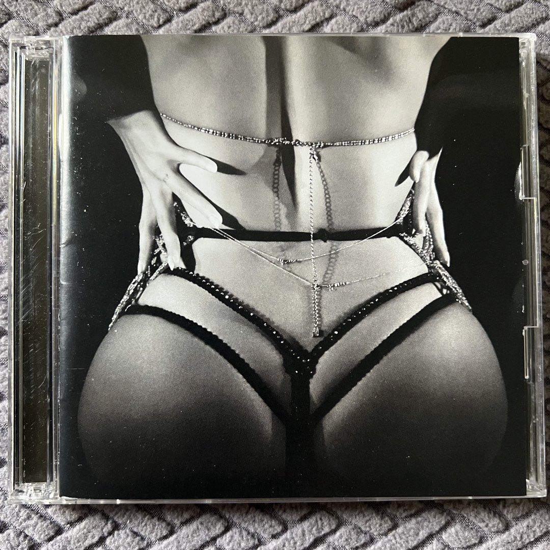 Beyonce - Beyoncé Self Titled Album (Audio Visual CD+DVD) (Category: CDs & DVDs) located in Caloocan City. Submitted by thelittlejewelcase (Listing ID 1424940254, Image 1). Description: .