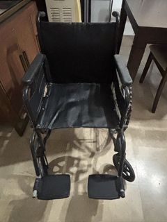 (Category: ) located in . Submitted by personal.shelf (Listing ID 1424987174, Image 1). Description: .