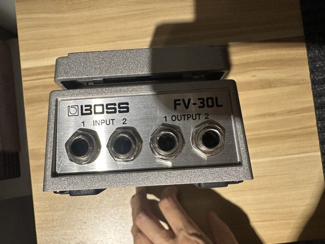 Boss FV30L Volume Pedal (Category: Musical Instruments) located in Iba. Submitted by luxurused (Listing ID 1425012241, Image 3). Description: used for a few times at a church event rfs to big for my pedal board.