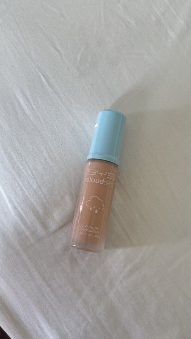 BYS Cloud Skin Cooling Gel Foundation - Natural Beige (Category: Makeup) located in Quezon City. Submitted by jericagarcia (Listing ID 1424929601, Image 2). Description: Unopened and unused. Unfortunately I bought the wrong shade for my skintone. BYS Cloud Foundation Natural Beige.