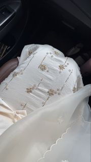 (Category: ) located in . Submitted by suriaaaaa (Listing ID 1424895707, Image 1). Description: .