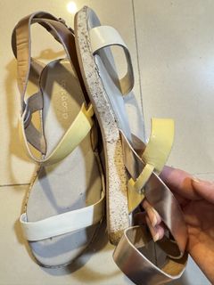 （分類：）位於 。 由 Ning.ning2020 提交（商品編號 1425027313，圖片 1）。簡介： 。