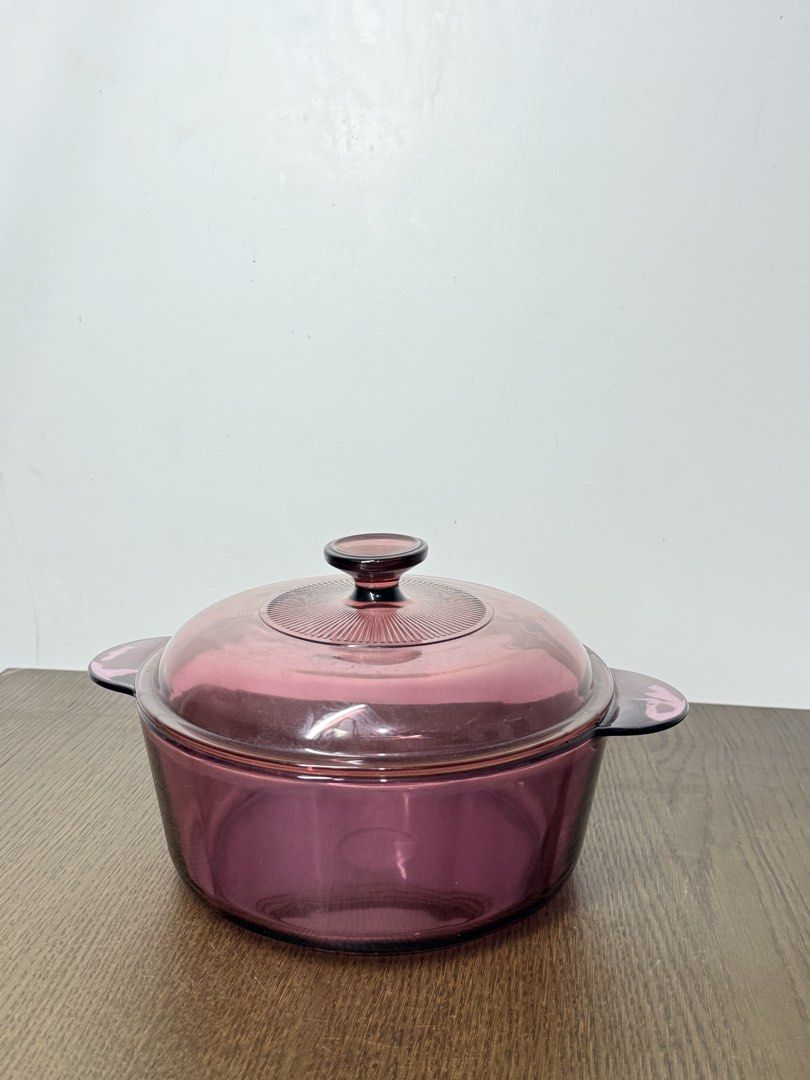 Corning Vision pyrex casserole (Category: Cookware & Accessories) located in Manila. Submitted by prelovedbyramiah (Listing ID 1425021190, Image 1). Description: 21 cm lid.