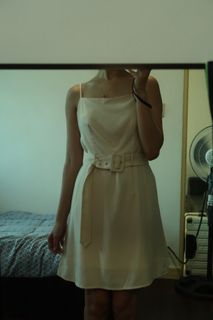 (Category: ) located in . Submitted by ashdzxx (Listing ID 1424931598, Image 1). Description: .