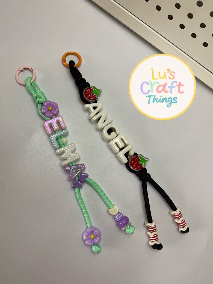 Customized Name Keychains (Category: Handmade Craft) located in Rodriguez. Submitted by lulufindsatbp (Listing ID 1424945891, Image 1). Description: Personalized Chunky Keychain Starts at ₱100 - 5 letters, with 1 special beads and free spacers Additional letters or special beads 5 pesos each. Sf will be shoulder by the buyer.