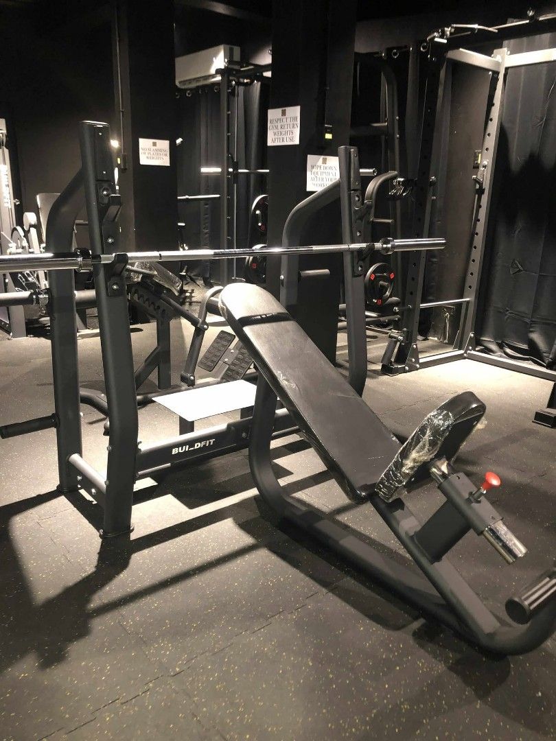 Incline Bench Press - Heavy Duty (Category: Weights & Dumbbells) located in Caloocan City. Submitted by protein888 (Listing ID 1425027926, Image 1). Description: .