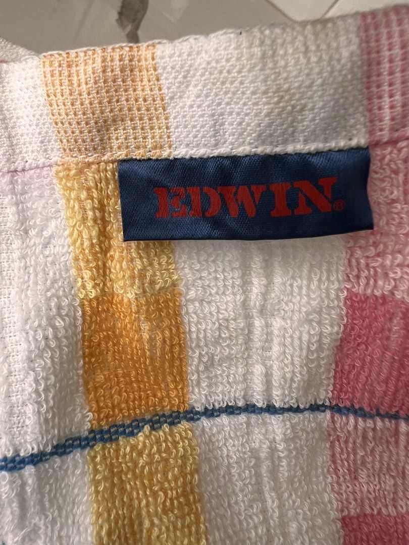 EDWIN Face Towel (Category: Bath) located in Cavite. Submitted by slumbermanila (Listing ID 1424996314, Image 3). Description: - EDWIN face towel - Checkered design - Embroidered EDWIN logo - Soft and absorbent material - Perfect for everyday use - Available for meetups in Tanza, Cavite.