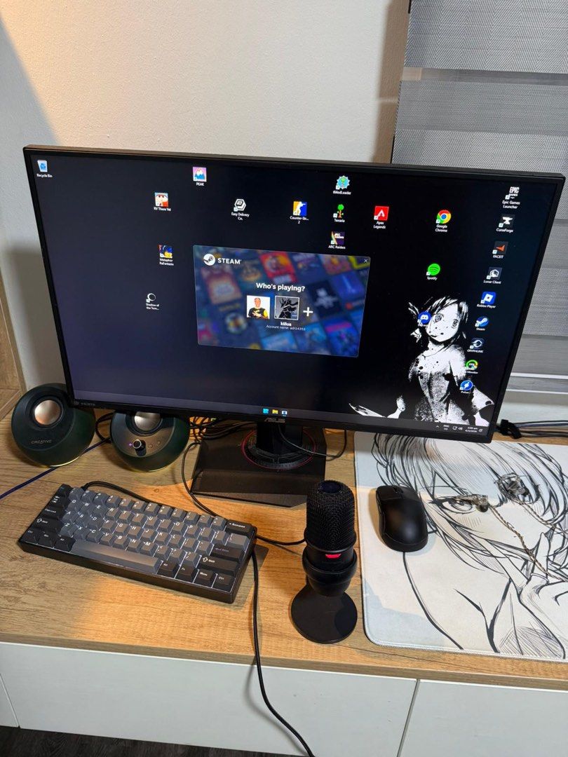 Gaming PC Setup65694868016001111