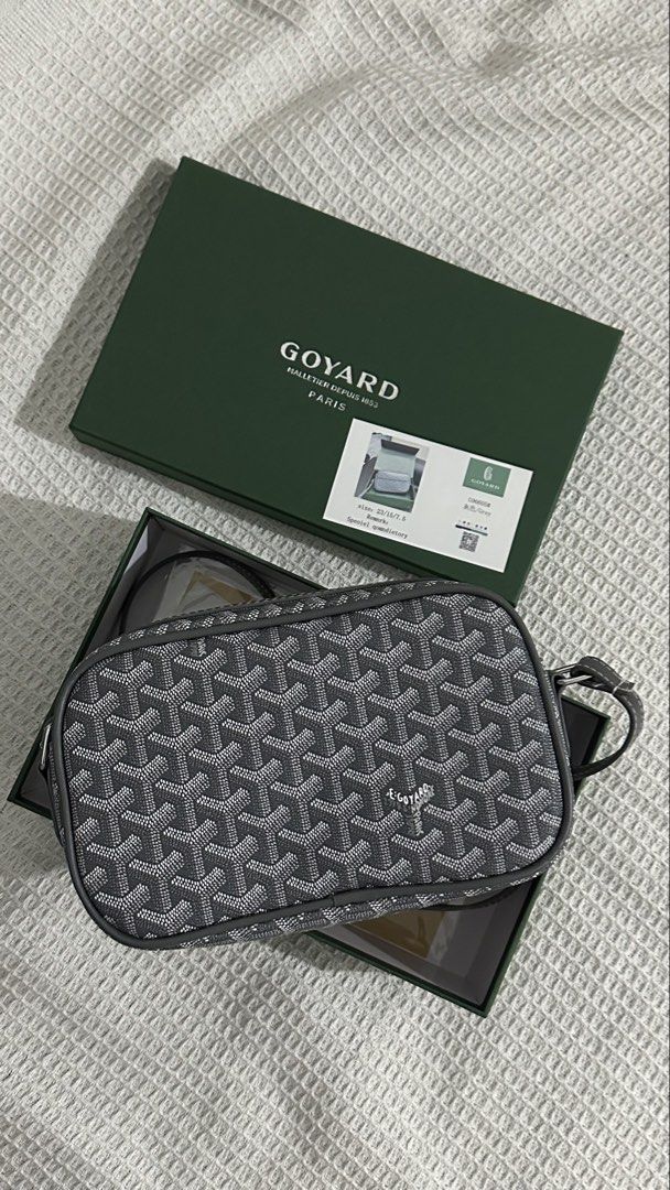Gy Cap-Vert (Category: Luxury Bags & Wallets) located in Quezon City. Submitted by loieieeeee (Listing ID 1424894917, Image 1). Description: Gy Cap-Vert Available Color: Black.