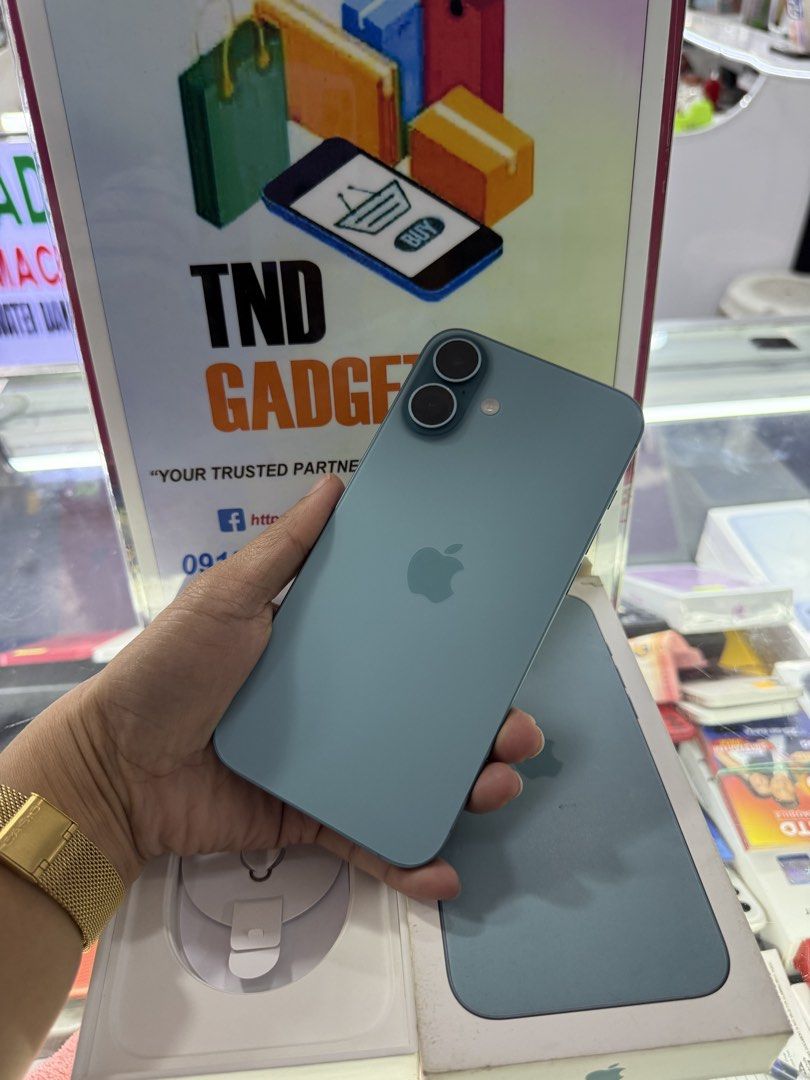 iPhone 16 Plus 128gb (Category: iPhone 16 Series) located in Pasig City. Submitted by melissaomb01623 (Listing ID 1424954160, Image 2). Description: iPhone 16 Plus 128gb dual Preloved factory unlocked Hk variant 93 battery health complete with box no issue check all u want 📌pick up store in greenhills shopping center 📌we do cod in metro manila and near provinces just add sf only 📌we ship nationwide via LBC 📌we accept swap/trade in 📌we accept