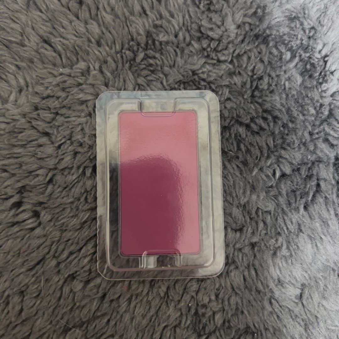 Issy Powder Blush Insert - Nasty (Category: Makeup) located in Marikina City. Submitted by nadscutie (Listing ID 1425039558, Image 1). Description: brand new i scraped it a little while trying to remove the pan from the case.