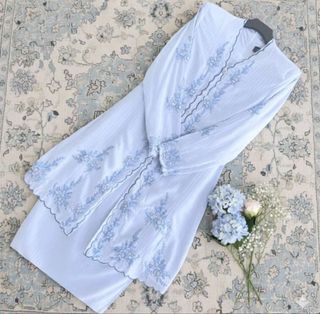(Category: ) located in . Submitted by sellingpreloved_af (Listing ID 1425014309, Image 1). Description: .