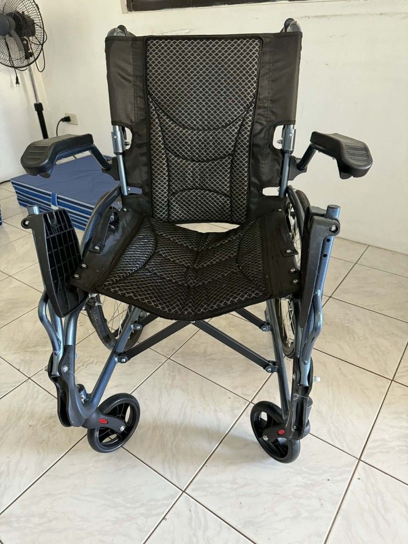 Medical Depot Wheelchair (Category: Wheelchairs) located in Dasmarinas. Submitted by declutterstuffs5738 (Listing ID 1424976813, Image 2). Description: Title: Medical Depot Foldable Wheelchair – Good as New (used 2 times only) In excellent condition. Foldable wheelchair Padded seat and armrests Strong steel frame Smooth wheels and brakes RFS: Not needed anymore.. Location: Dasma, Cavite Payment first. Delivery fee will be shouldered by the buyer.