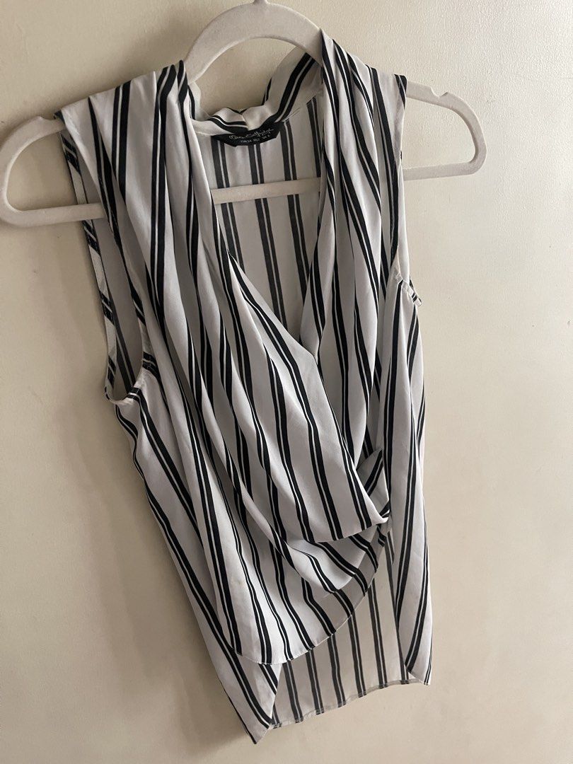 Miss Selfridge Striped Sleeveless Top (Category: Sleeveless) located in Quezon City. Submitted by prelovedluxe_ (Listing ID 1424927978, Image 3). Description: SF care of buyer, fits US size 2-4. Has minor stain (barely visible) and wrinkling.