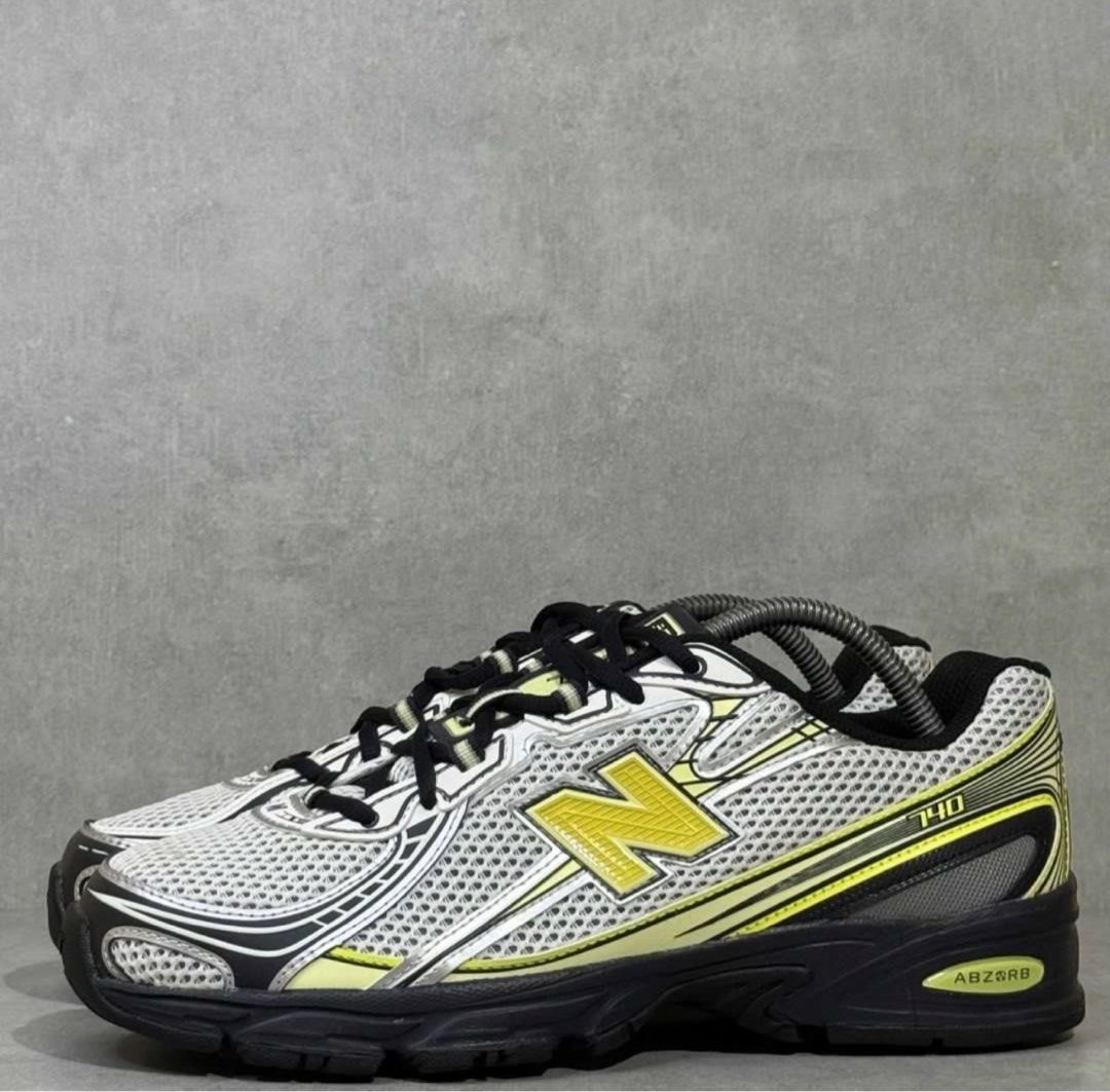 New Balance 740 v2 (Category: Sneakers) located in Makati City. Submitted by mrmickeymouse (Listing ID 1424949268, Image 3). Description: New Balance 740v2 Sea Salt Phantom Firefly Size 9 Bnew condition Without box Solid to All items that I sell here are authentic 💯 📍 Taguig.