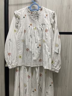 (Category: ) located in . Submitted by afiqahanim_ (Listing ID 1425025376, Image 1). Description: .