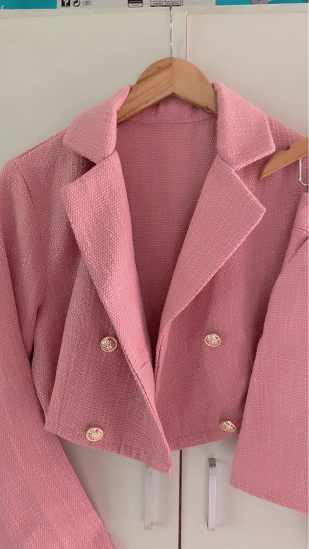 Pink Tweed Blazer and Shorts Set (Category: Sets or Coordinates) located in Cavite. Submitted by mommyb3 (Listing ID 1424978172, Image 3). Description: Small-Medium short waistline 27-29 Stylish pink tweed blazer and shorts set. The blazer features a cropped design with gold buttons. The shorts have a high-waisted fit. Perfect for a chic and coordinated look. Great for both casual and semi-formal occasions..