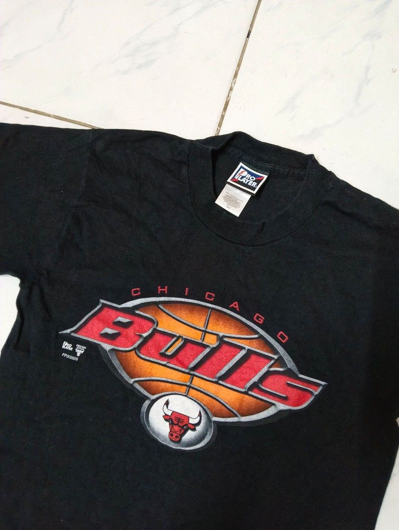 Pro player chicago bulls tee (Category: Tshirts & Polo Shirts ) located in Quezon City. Submitted by youngforest-a04615 (Listing ID 1424971503, Image 2). Description: Legit youthsize fits small adult color rate: 9.7/10 fix 500+sf.
