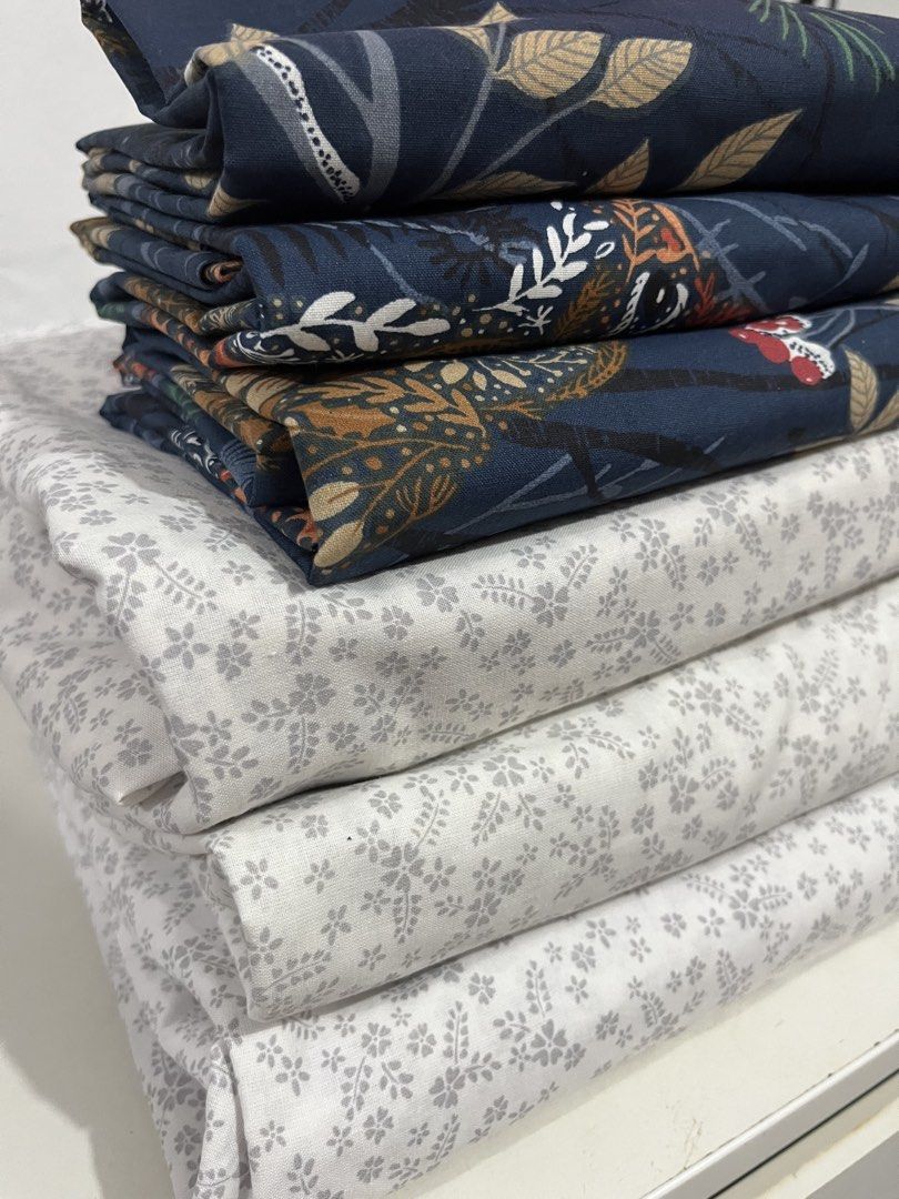3in1 Queen BedSheet Set (Category: Bedding & Towels) located in Calamba. Submitted by excelsheets (Listing ID 1424991484, Image 3). Description: 1 set available 3in1 queen bedsheet These are mall pull outs and surplus. It’s brand new and not ukay. Item may have slight issue (e.g uneven stitch,minimal stain,washable dirt) but not that obvious. Kindly manage your expectations. Prices are way way cheaper on its original price which still makes it a 