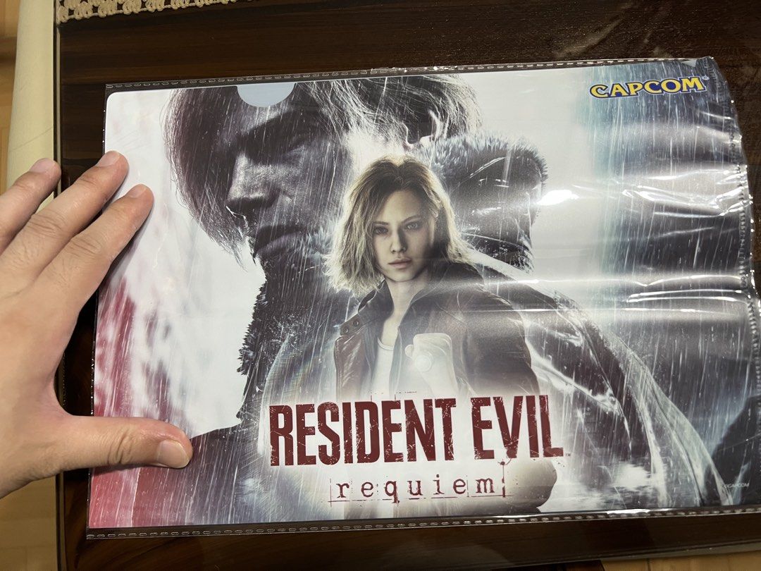 Resident Evil Requiem PS5 Game w poster and clear file folder (Category: PlayStation) located in San Fernando. Submitted by ralphmango (Listing ID 1424929210, Image 2). Description: For sale only: Resident Evil Requiem PS5 -Comes with preorder poster -Two side clear Capcom folder(Monster hunter stories/Resident Evil Requiem) -Brand New with Bonus DLC Contact me here or PM me on Messenger FB. I can deliver via Lalamove or Ship via JRS courier. Buy