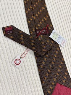 由 suit_up (刊登 ID 1424972698，圖片 1) 提交，位於 的 (類別：)，說明：。