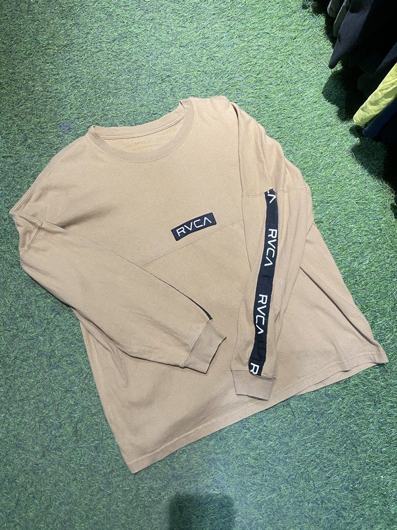RVCA Long Sleeve Shirt (Category: Tshirts & Polo Shirts ) located in Dasmarinas. Submitted by takuya_ (Listing ID 1425032110, Image 1). Description: Size M 20x27 330! Gentri cavite .