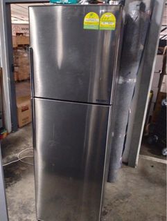 (Category: ) located in . Submitted by movemovemover (Listing ID 1424899950, Image 1). Description: .