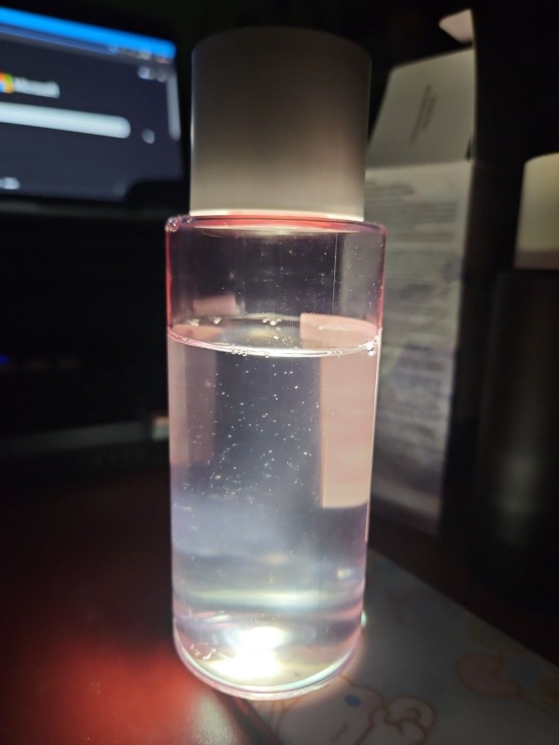 Skin1004 toners @ 220 each (Category: Face Care) located in Dasmarinas. Submitted by morningdivabeam (Listing ID 1425033683, Image 3). Description: Skin1004 Poremizing Clear Toner - please see pic for level - 85% remaining Skin1004 Probio-Cica Essence Toner - please see pic for level - 90% remaining 220 each, 400 for both ✅ Questions are welcome ✅ Mailing from Dasma Cavite, SF depends on location & courier (J&T or LBC COP shouldered by buyer) ✅ M