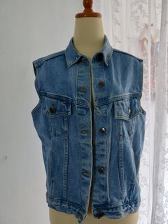 (Category: ) located in . Submitted by faraanadia (Listing ID 1425046917, Image 1). Description: .