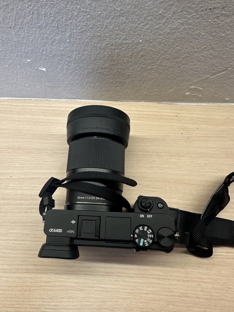 Sony a6400 +sony a550448753155221770241