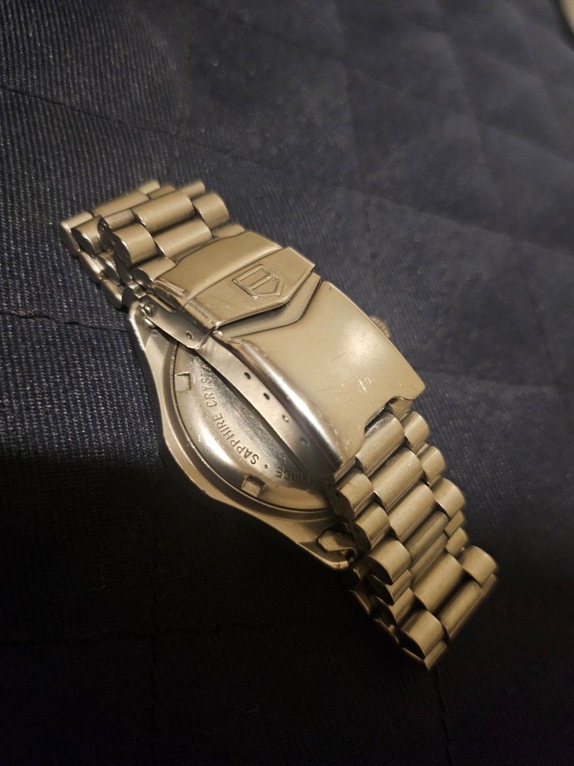 TAG Heuer Professional 2000 200m Watch (Category: Luxury Watches) located in Taguig. Submitted by shophere777 (Listing ID 1425022518, Image 2). Description: TAG Heuer Professional 2000 Model number: We a211-r Water Resistant for upto 200m Original Bracelet with complete 23 links has some signs of aging in the dial comes with its Original TAG Heuer Casing.