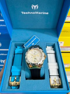 (Category: ) located in . Submitted by mjmbagsandwatches (Listing ID 1424908851, Image 1). Description: .