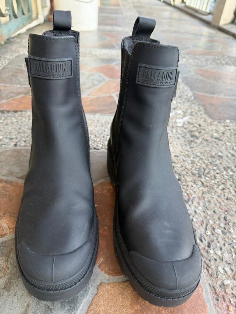 Tommy Hilfiger / Palladium / ZARA (Category: Boots) located in Manila. Submitted by king10mark06 (Listing ID 1424991086, Image 3). Description: Tommy Hilfiger Size 8.5 Php6,500 Palladium Size 9US Php6,000 BN ZARA Size 10US Php 3,000 Melloyellow Gladiator Sandals Size 35 teens size Php1500 Brand New ALL ITEMS ARE NEGOTIABLE.