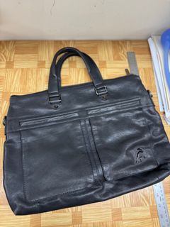 （分類：）位於 。 由 timchan1999 提交（商品編號 1424905980，圖片 1）。簡介： 。