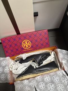 （分類：）位於 。 由 silviawong13 提交（商品編號 1424920169，圖片 1）。簡介： 。