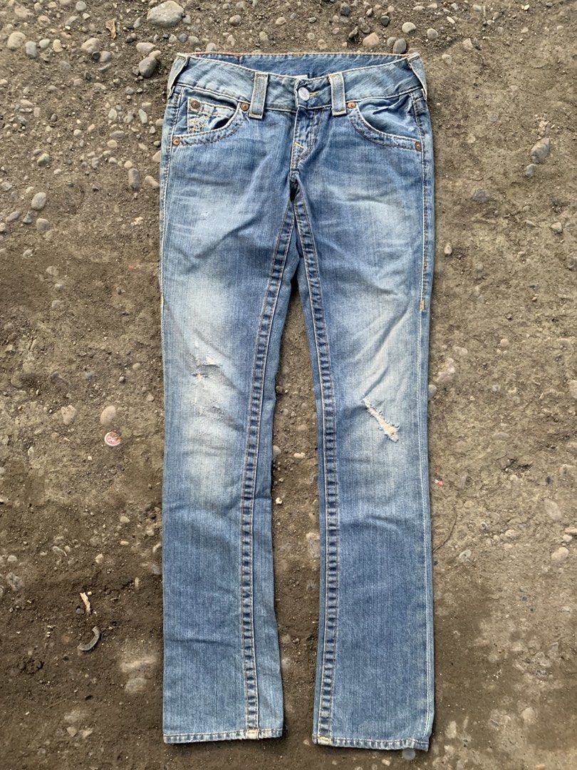 True Religion Jeans (Category: Jeans) located in Braulio E. Dujali. Submitted by gabizz (Listing ID 1425014730, Image 2). Description: True Religon(womens) W:30 L:40 Colorate:8/10 📥📥📥.