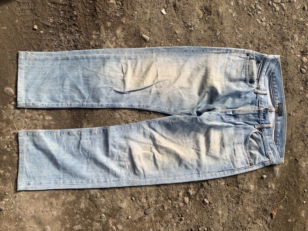 Uniqlo Jeans (Category: Jeans) located in Braulio E. Dujali. Submitted by gabizz (Listing ID 1425014733, Image 2). Description: Uniqlo Wash Pants Size 32ontag W:34 L:39.5 ColorRate:9/10 📥📥📥.