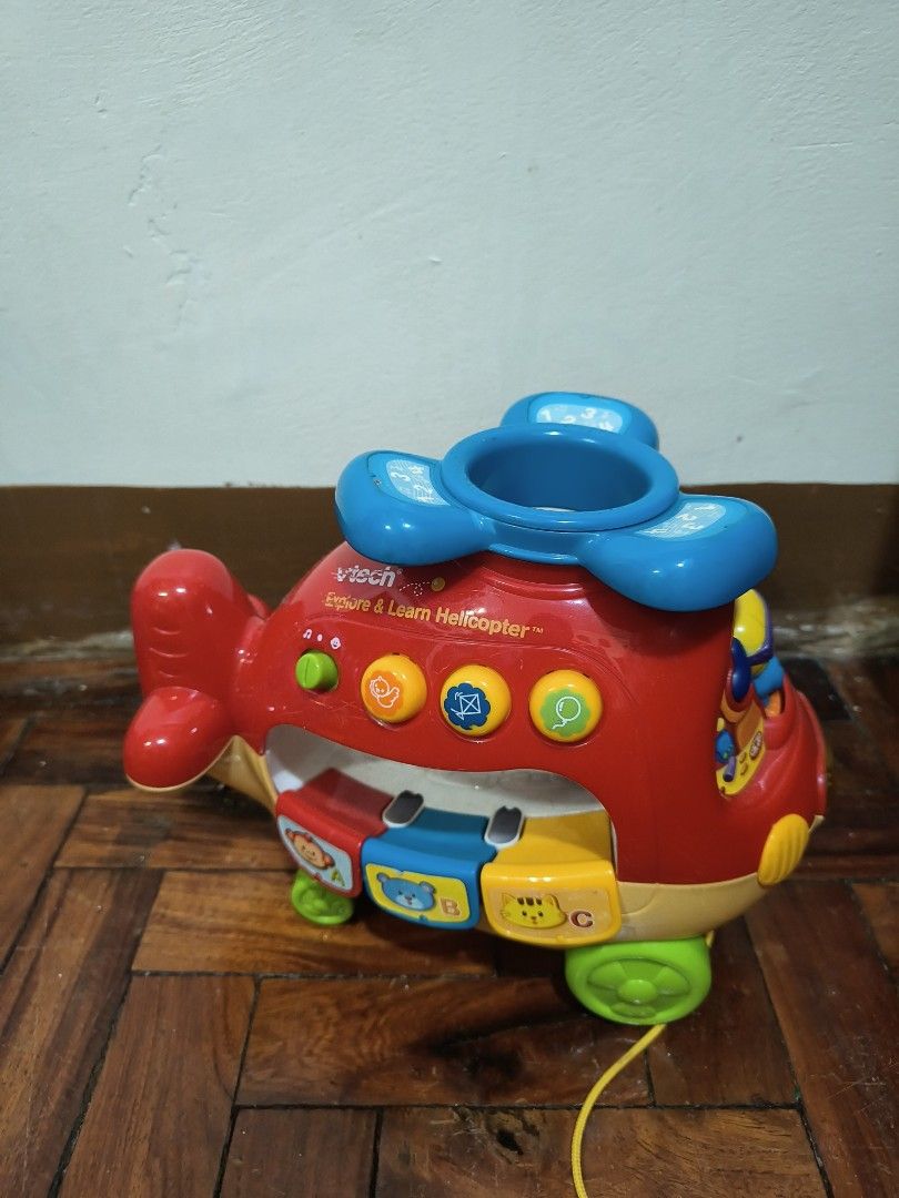 Vtech Explore and Learn Helicopter (Category: Kids Toys) located in Santa Rosa. Submitted by authenticsforless (Listing ID 1424884038, Image 2). Description: **not sure if working pa, have no battery to test **some scratches and discoloration (please inspect photos).