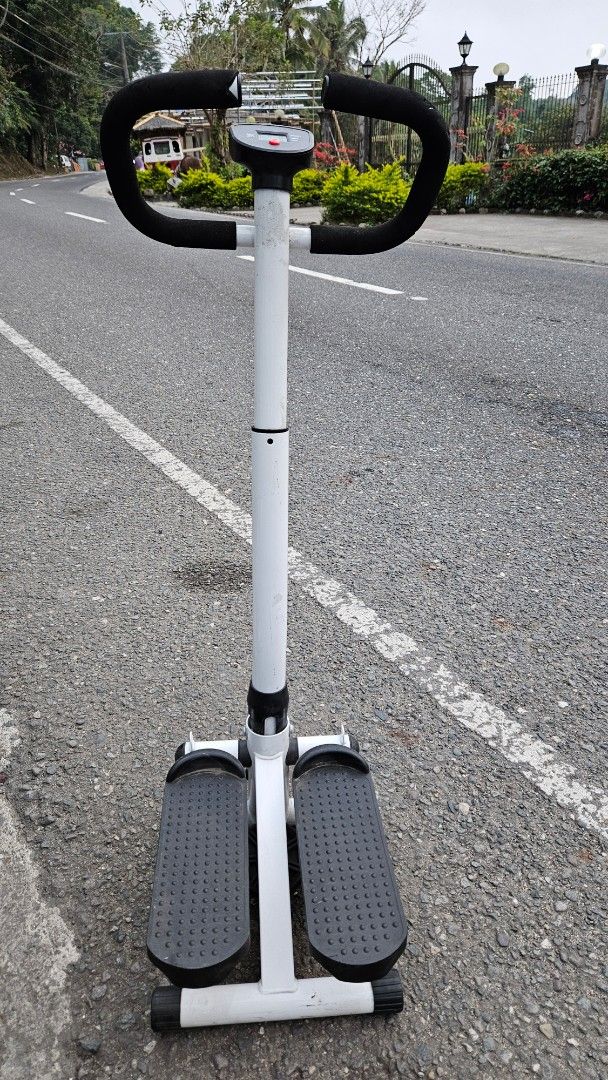Yume Group Health Stepper with Handle (Category: Cardio & Fitness Machines) located in Baguio. Submitted by chanel_natsef (Listing ID 1424969286, Image 1). Description: 1800 ONLY... SUPER SALE!!! GCASH NOW FIRST TO PAY, FIX PRICE YUME GROUP HEALTH JAPAN PREMIUM STEPPER WITH HANDLE AND TIMER EXERCISE MACHINE HOME GYM EXERCISER, EFFECTIVE PAMPAPAYAT KAHIT NASA BAHAY LANG KAYO EXCELLENT CONDITION, PUNASAN NIYO LANG WITH TIMER, CALORIE TRACKER HEAVY 